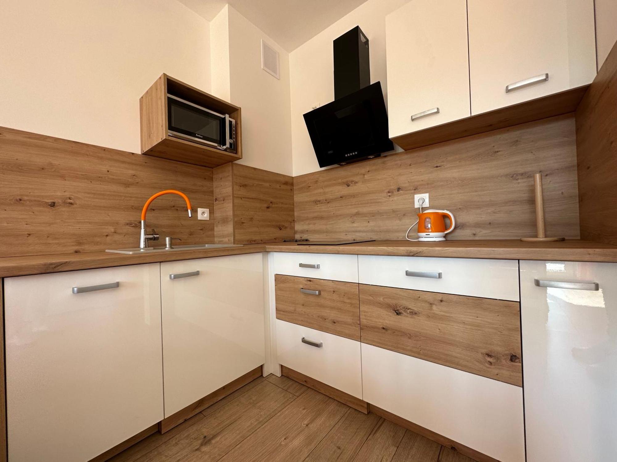 Kolorowe Cieplice - Apartamenty Z Widokiem Na Karkonosze Єленя-Ґура Екстер'єр фото